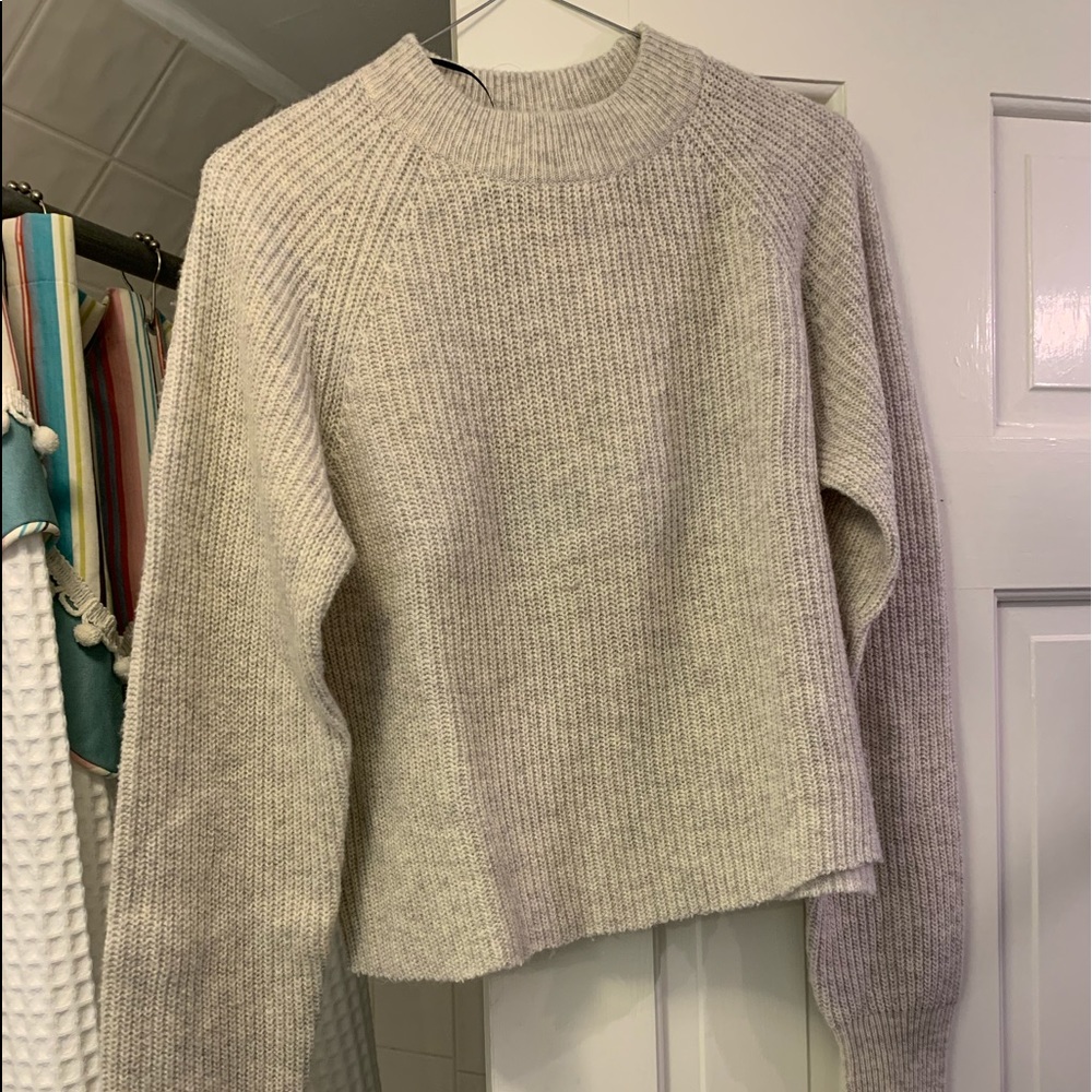 Grey sweater